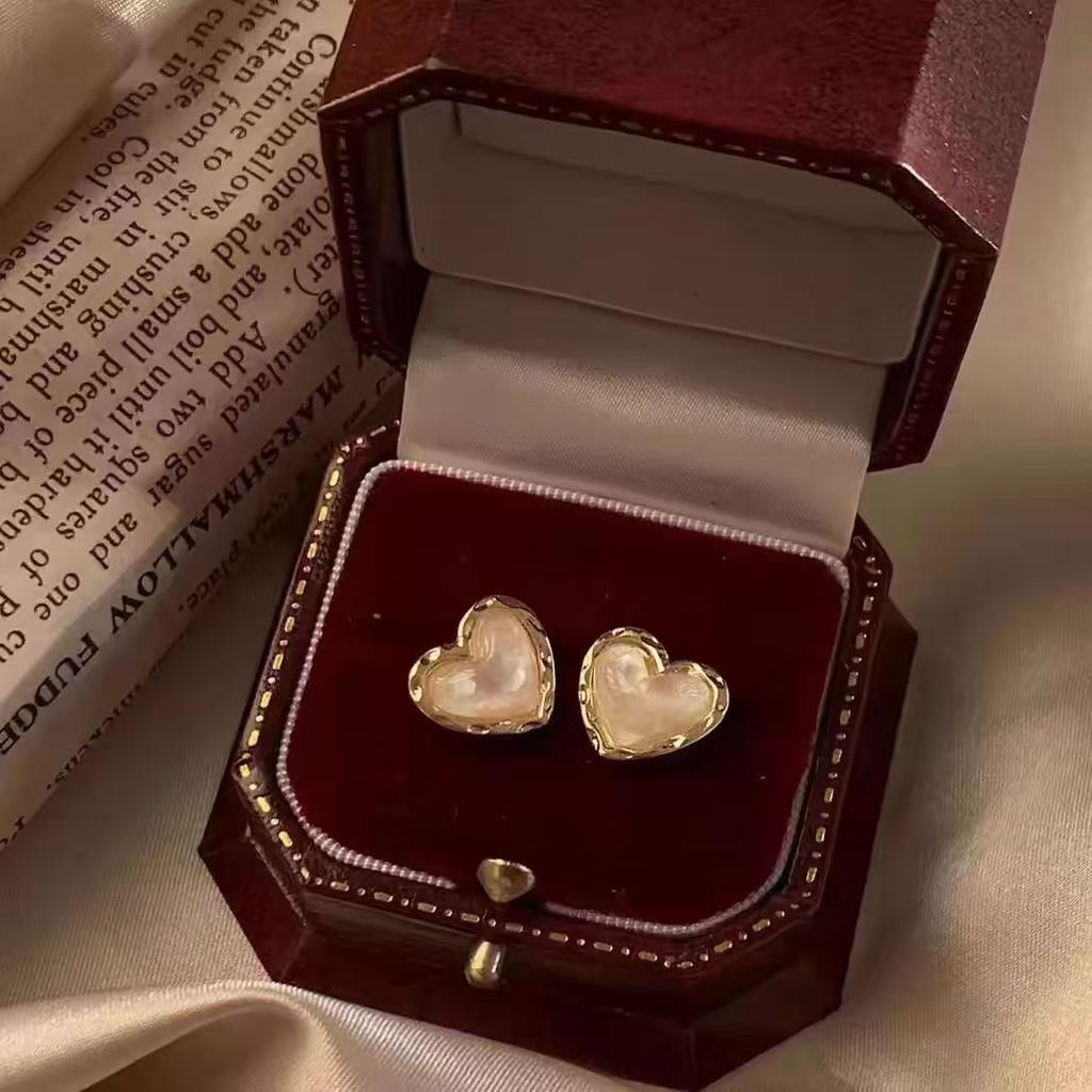 Diamond-set Love Opal Stud Earrings Design High-end Summer Earrings Niche Light Luxury High-end Versatile Earrings Jewelry