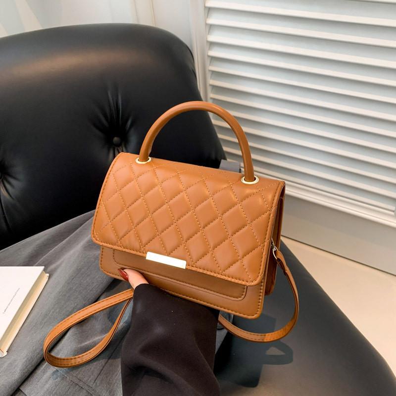 2023 Winter New Arrival Geometric Embroidery Leisure Chic Small Square Bag коричневый