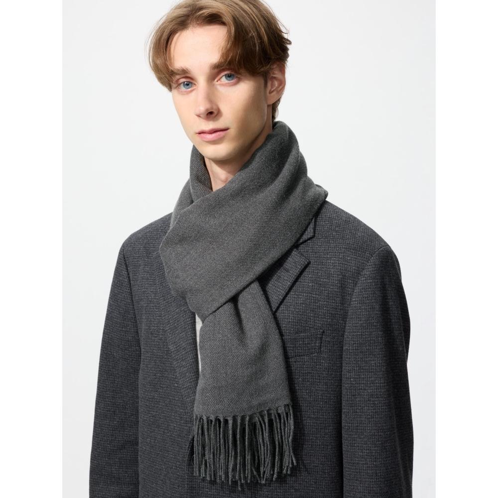 Uniqlo Heattech Scarf