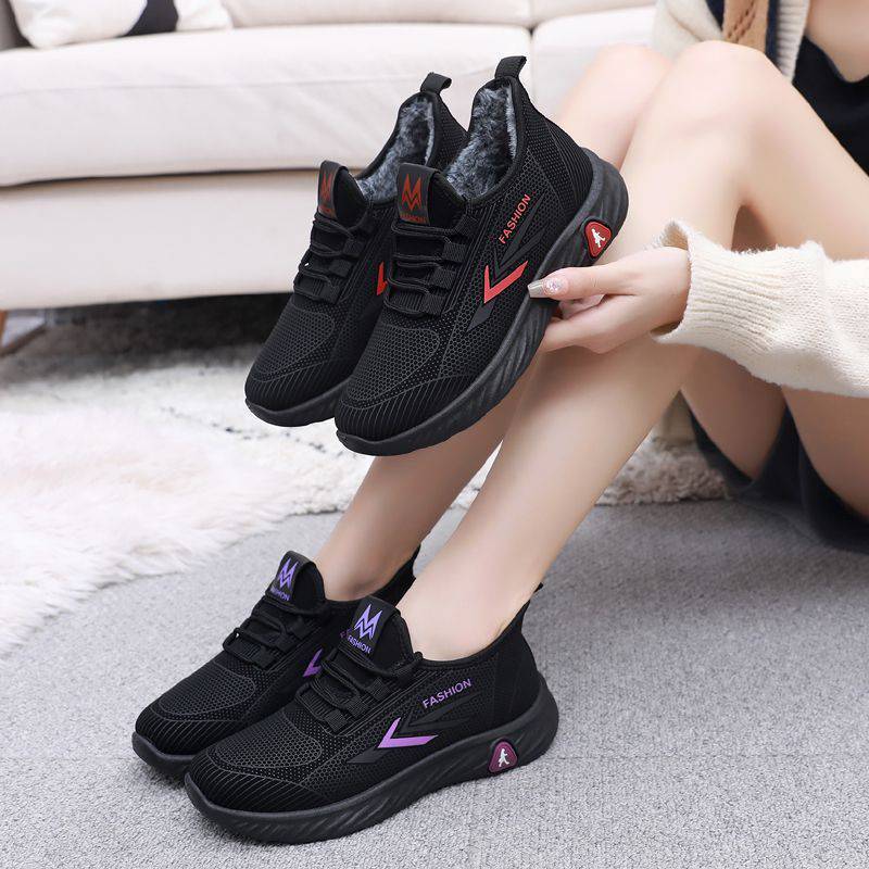 Vinter tykke, varme fleecefôrede joggesko for kvinner Utendørssko med anti-skli såle for kvinner Lett uformelt pelsfôret sportssko