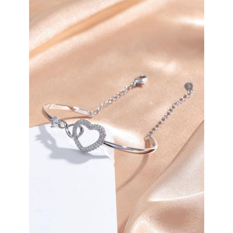 Neues Kettenarmband in Herzform mit hohlem Design, leichtem Luxus-Temperament und hochwertigem Gefühl für Frauen