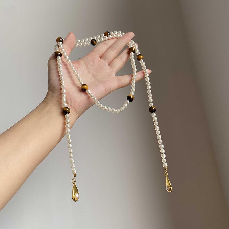 Exquisite Pearl Double-Layered Clavicle Necklace: French Elegance & Light Luxury Design