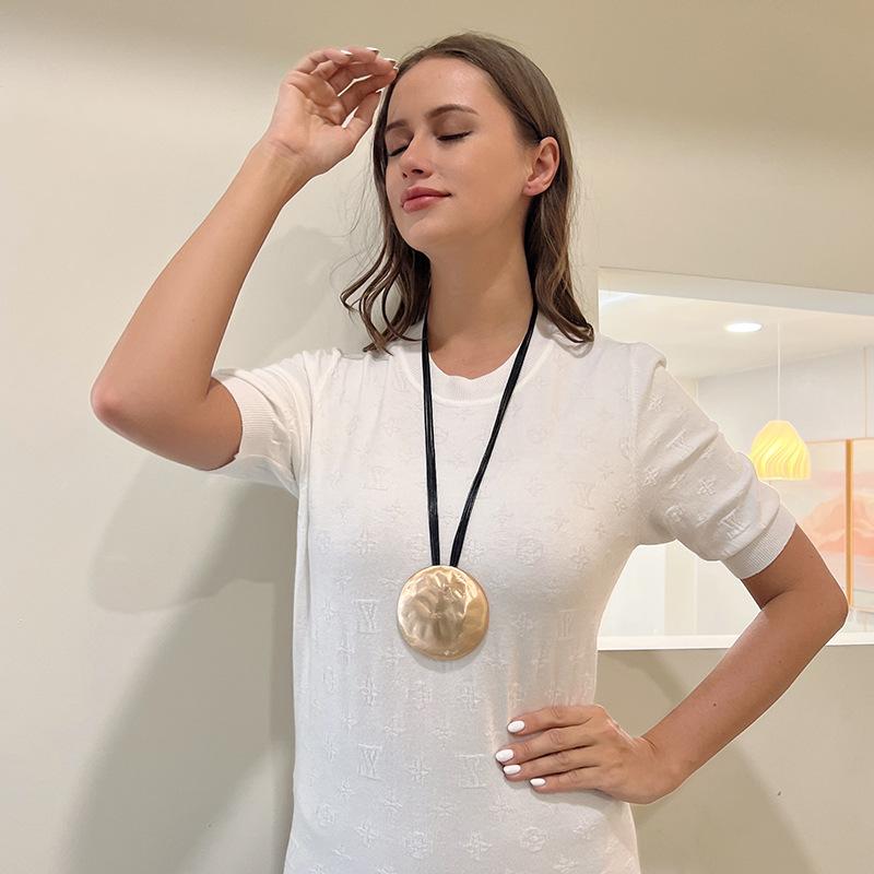New necklace European and American retro large round premium sweater chain women's long necklace