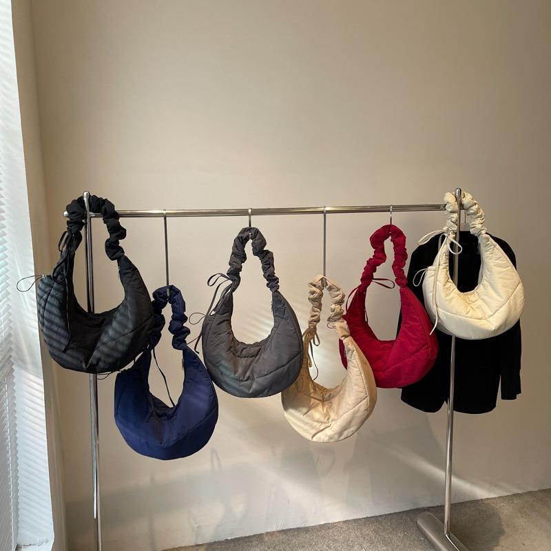 Winter pleated down bag women's new trendy fashion college style tote bag casual large capacity saddle bag