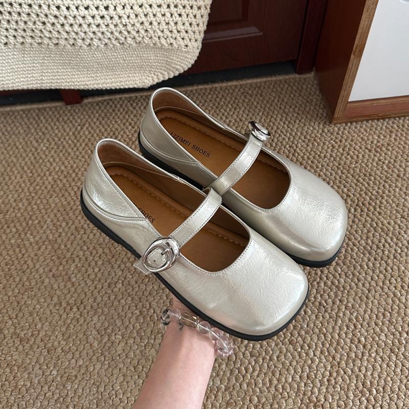 Mary Jane Shoes Women's 2025 Summer New Shallow Mouth Japanese Soft Surface One-pedal Small Leather Shoes Female Student Casual Single Shoes