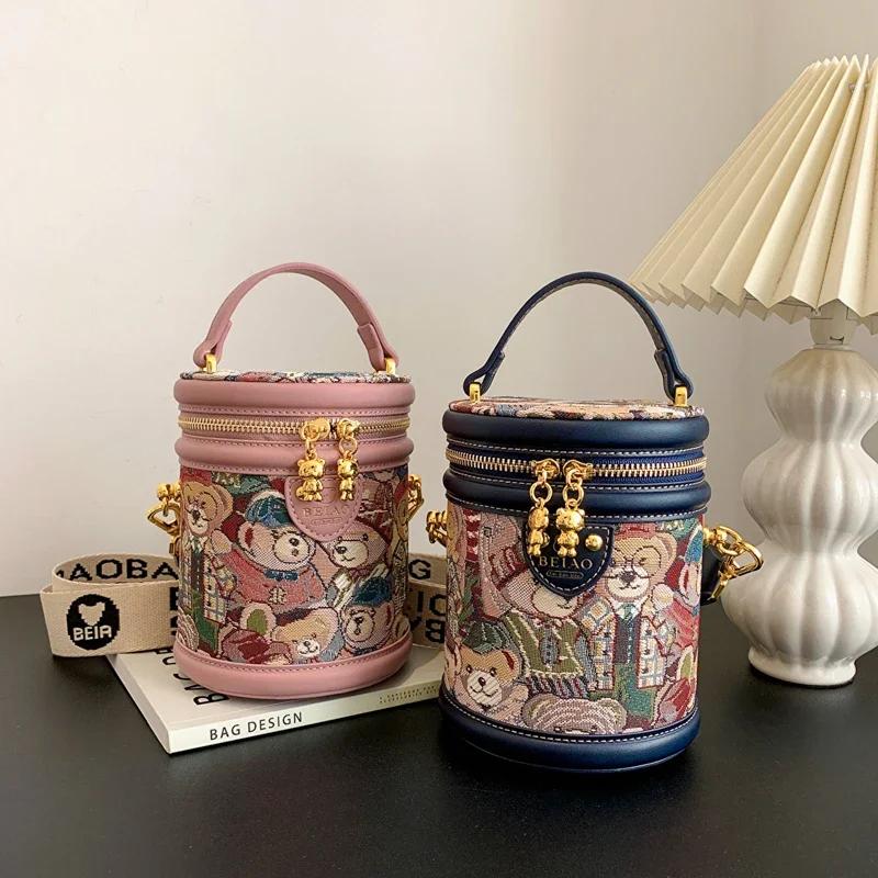 Bear Pattern Cylinder Bag Stylish and Playful One Shoulder Crossbody Bag