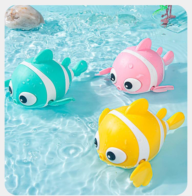 Wind-Up Clownfish Bath Toys for Kids - Fun Swimming Water Play