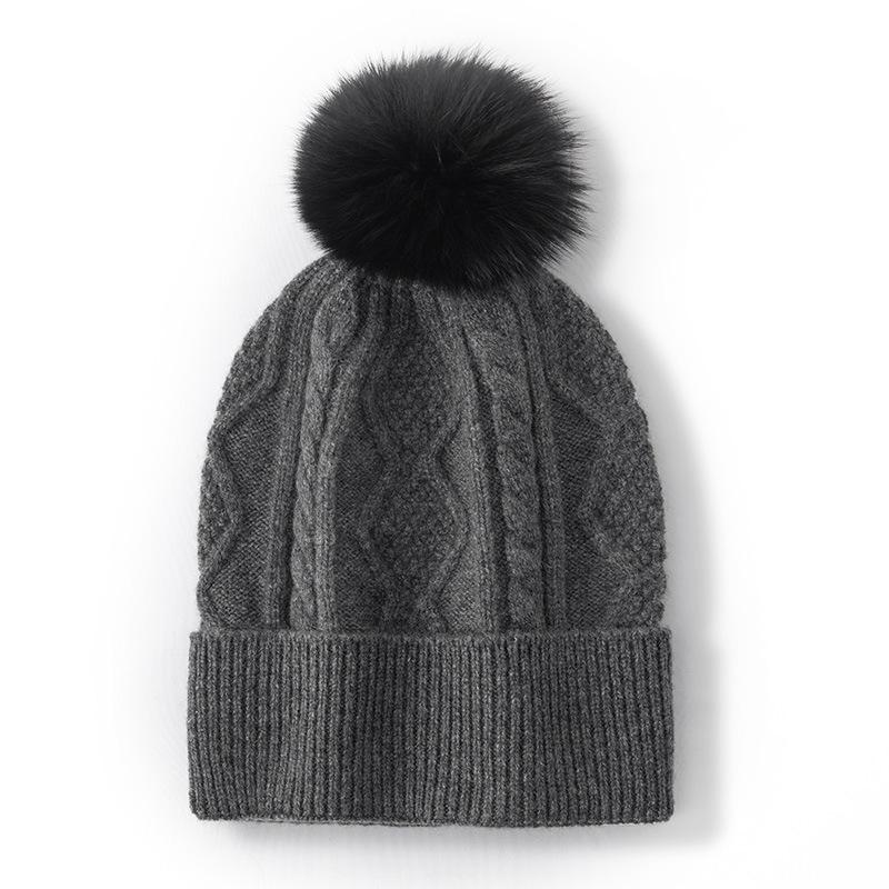 Women s 100% Pure Cashmere Pom-Pom Cable Knit Hat - Stylish, Warm, Versatile, Solid Color One Size серый