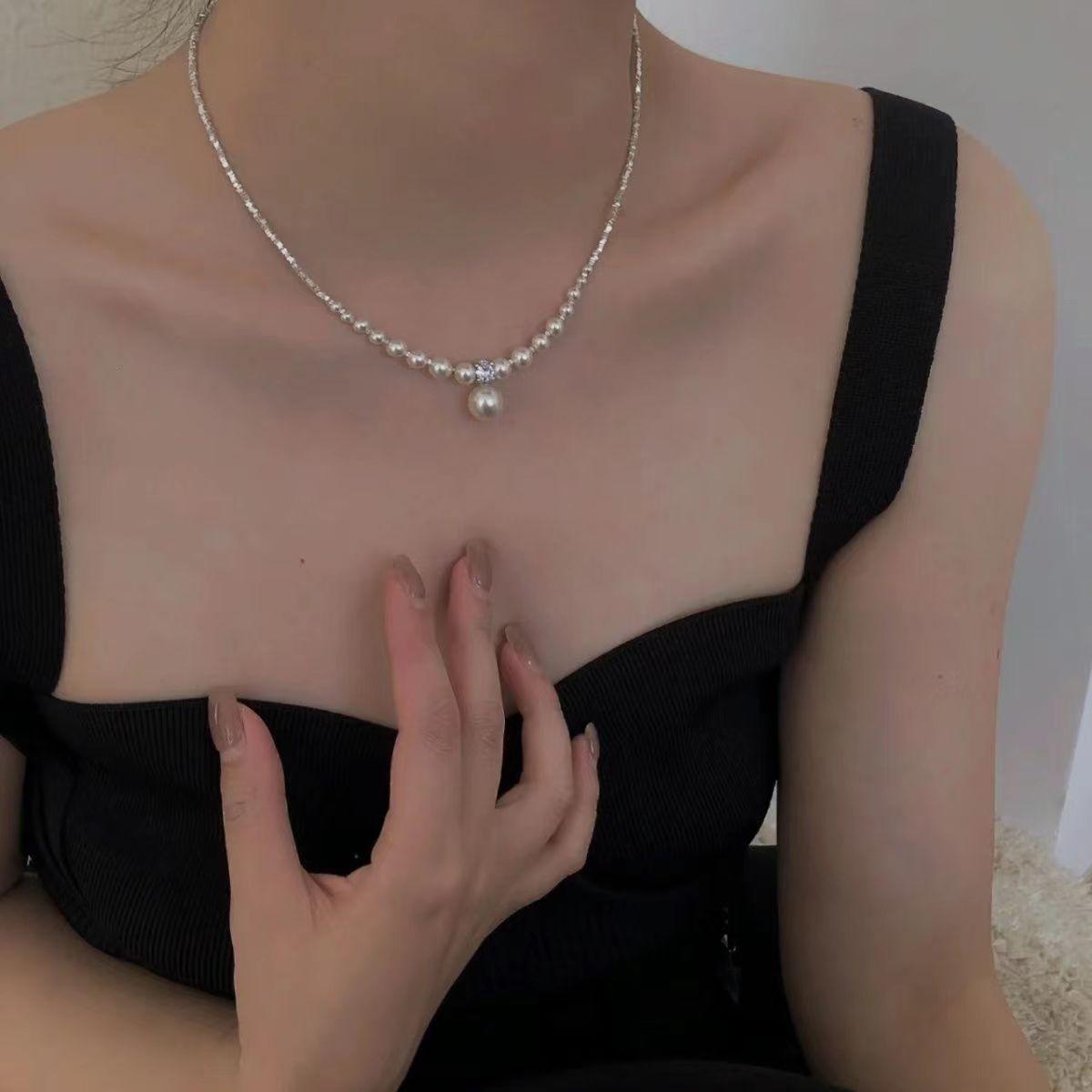 

Xiaohongshu broken silver pearl copper chain necklace women s fashion temperament versatile collarbone chain light luxury high-end neck chain