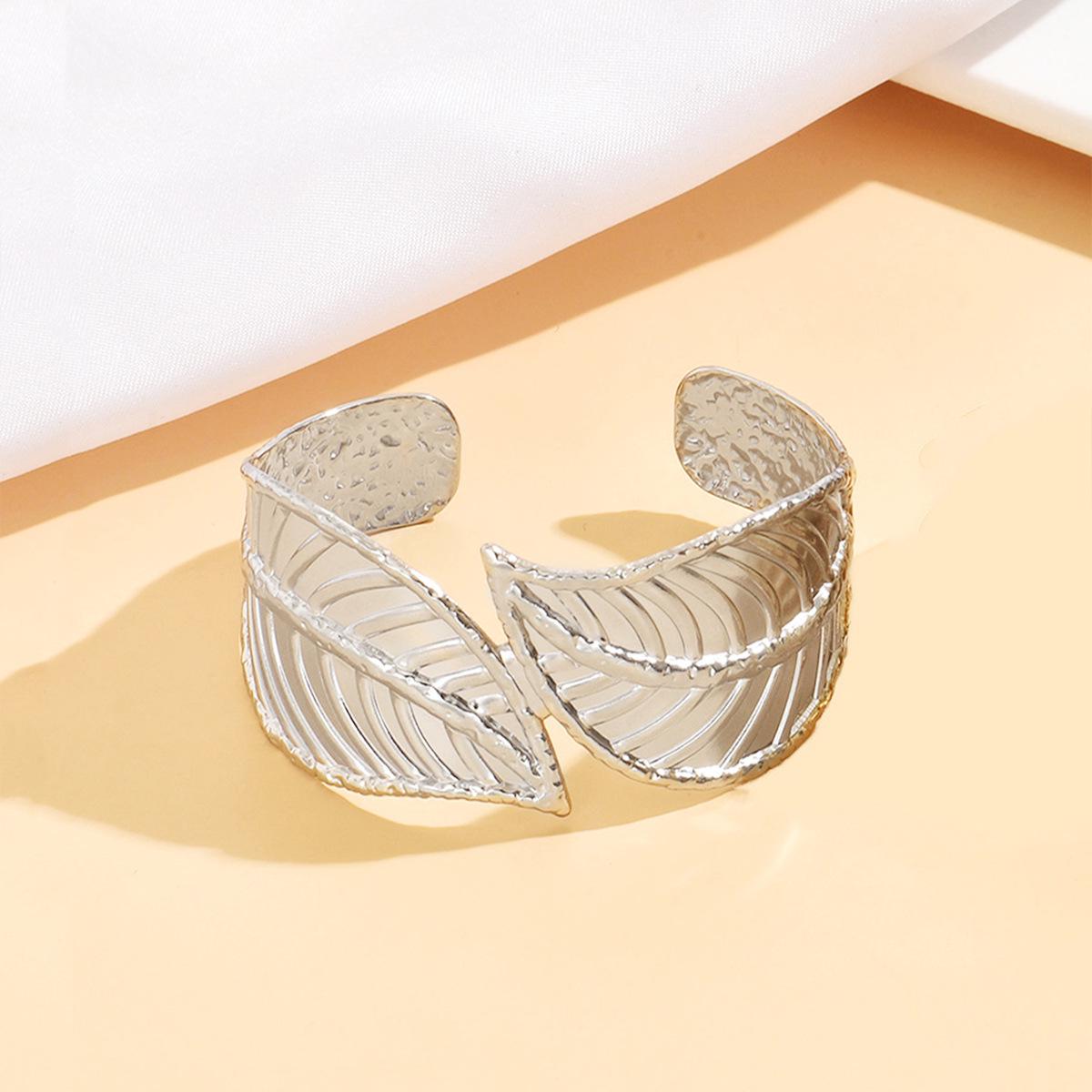 Women s Retro High-End Wide Leaf Stainless Steel Open Cuff Bracelet