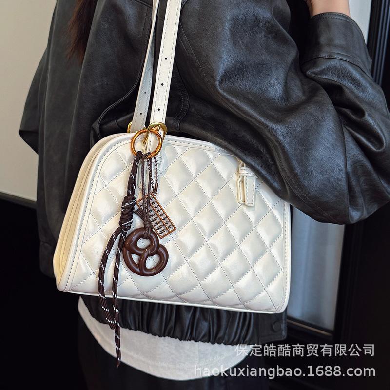 Rhombus bag women's 2025 new trendy fashion high sense shoulder underarm bag versatile messenger tote bag