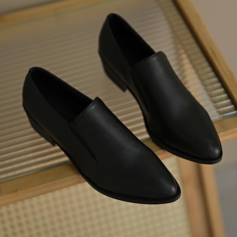 

Французские ретро туфли-лодочки с острым носком, темпераментные, с глубоким вырезом, на толстом каблуке, из маленькой кожи, женские, на весну и осень 2025 года, на среднем каблуке, из мягкой кожи, на мягкой подошве, одна п 41 чёрный