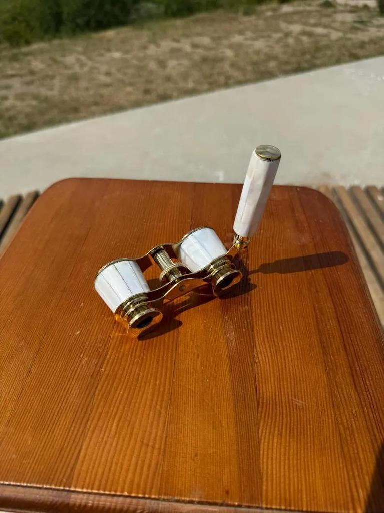 Luxury Vintage Opera Glasses – Brass & Mother of Pearl Binoculars with Handle – Collectible Theater Glass