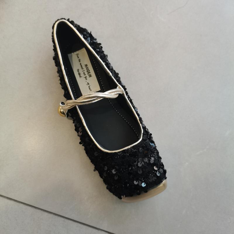 

One-word color matching single shoes women s small fragrant style sequins low heels light mouth retro square head Mary Jane shoes flat fairy shoes 40 чёрный