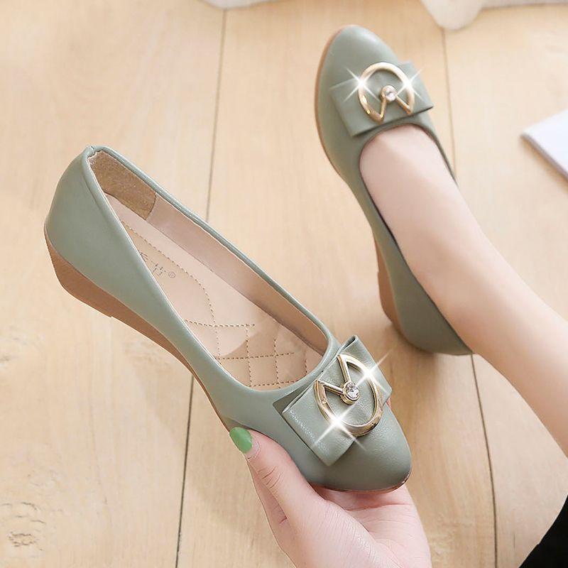 Round Toe With Medium Heels Women's Shoes Summer Work Ladies Pumps On Promotion High Quality Chic and Elegant Slip On Footwear