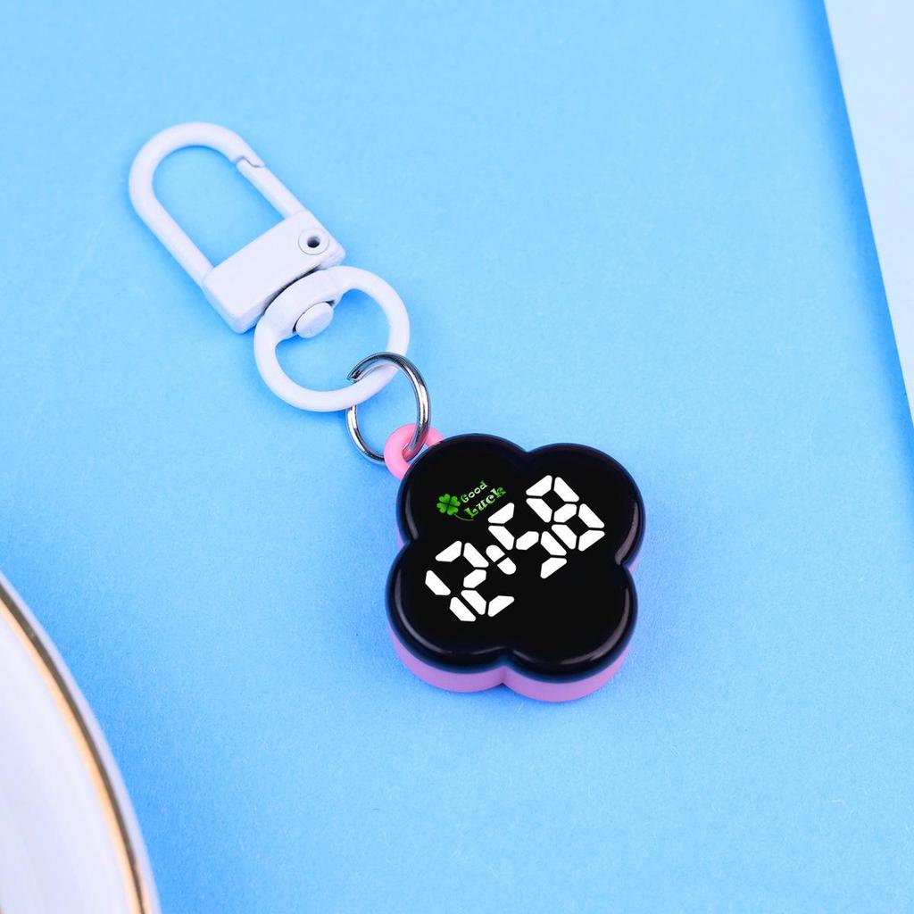 In-Stock Four-Leaf Clover Keychain Watch: Children's Backpack Pendant & Student Exam Time-Telling Electronic Watch