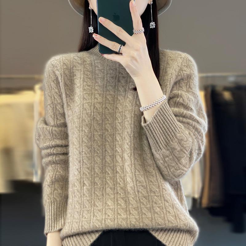 2023 Autumn/Winter Women's Korean Wool Cable Knit Round Neck Sweater