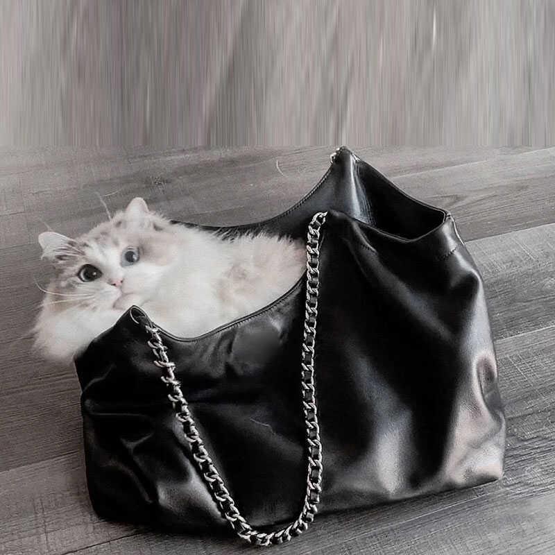 IELGY Commuter Tote Bag Shoulder Armpit Chain Large Capacity Bucket Bag