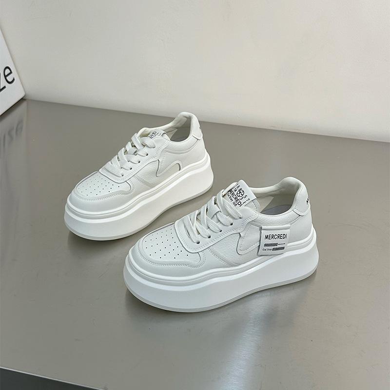 Thick-soled heightening little white shoes women's shoes 2025 spring and summer new leather muffin casual sports board shoes big head bread shoes