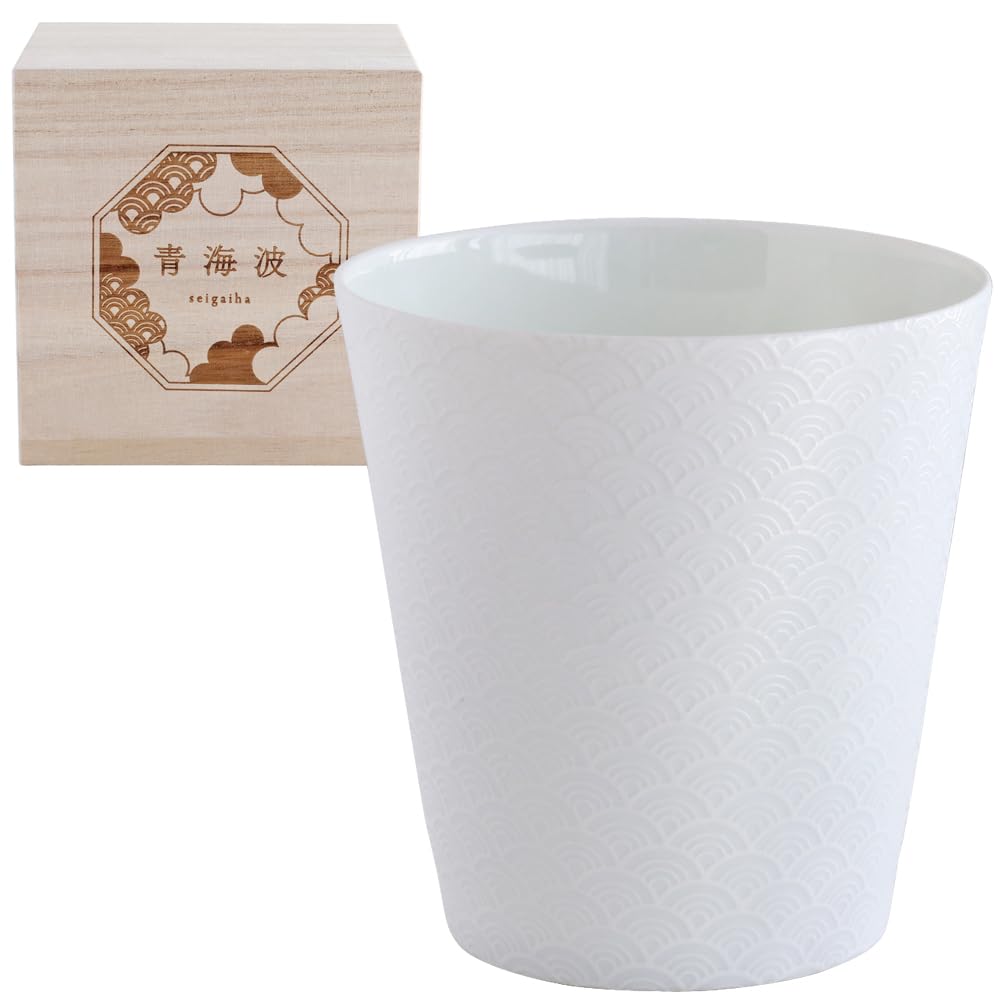 

Dolce duo Lightweight Seigaiha Wave Made in Wooden Perfect for Cold Japanese Tumbler, Thin, Pattern, Japan, Porcelain, White, Box, Sake, Souvenir, белый