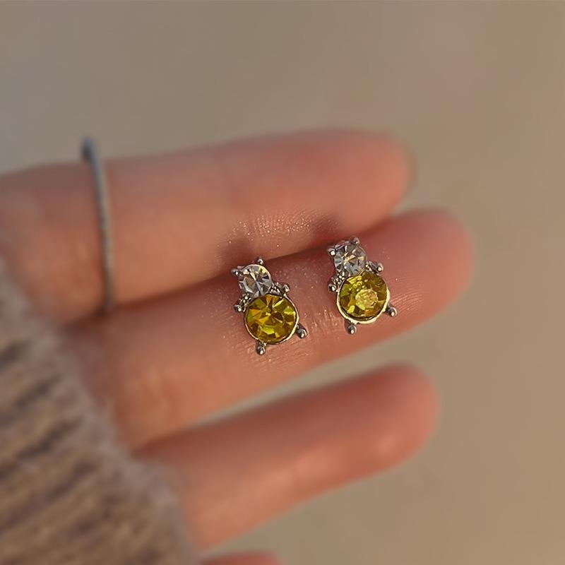 Gold Ring Earrings Women's Ear Buckles Light Luxury High-end Earrings Autumn and Winter Ring Earrings