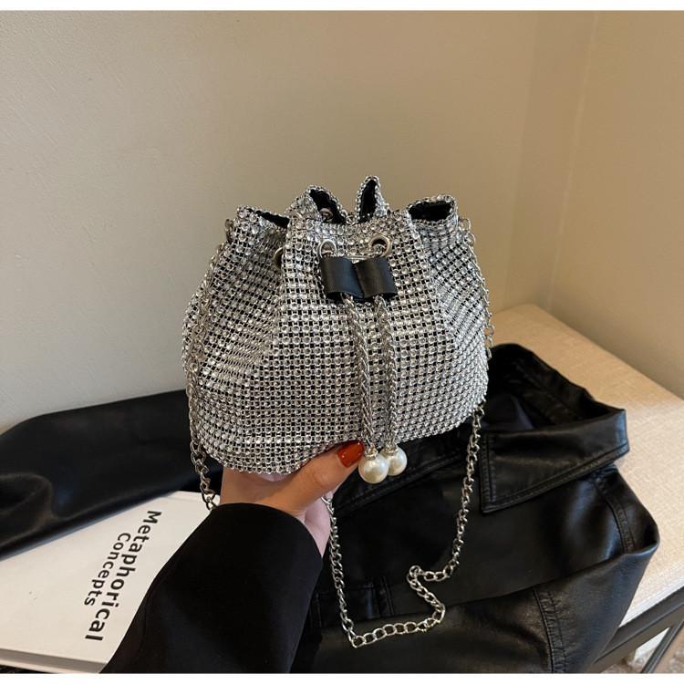 Shiny Fashion Bucket Bag 2024 Women Trendy Pu Shoulder Crossbody Handbag