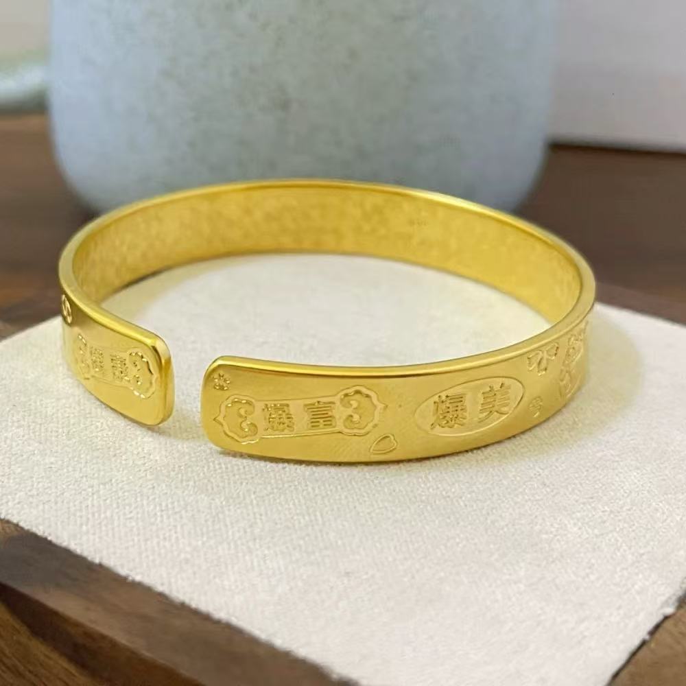 Dingdang Lucky Cat Auspicious Words Open Bracelet Niche Light Luxury High-end Bracelet Accessories