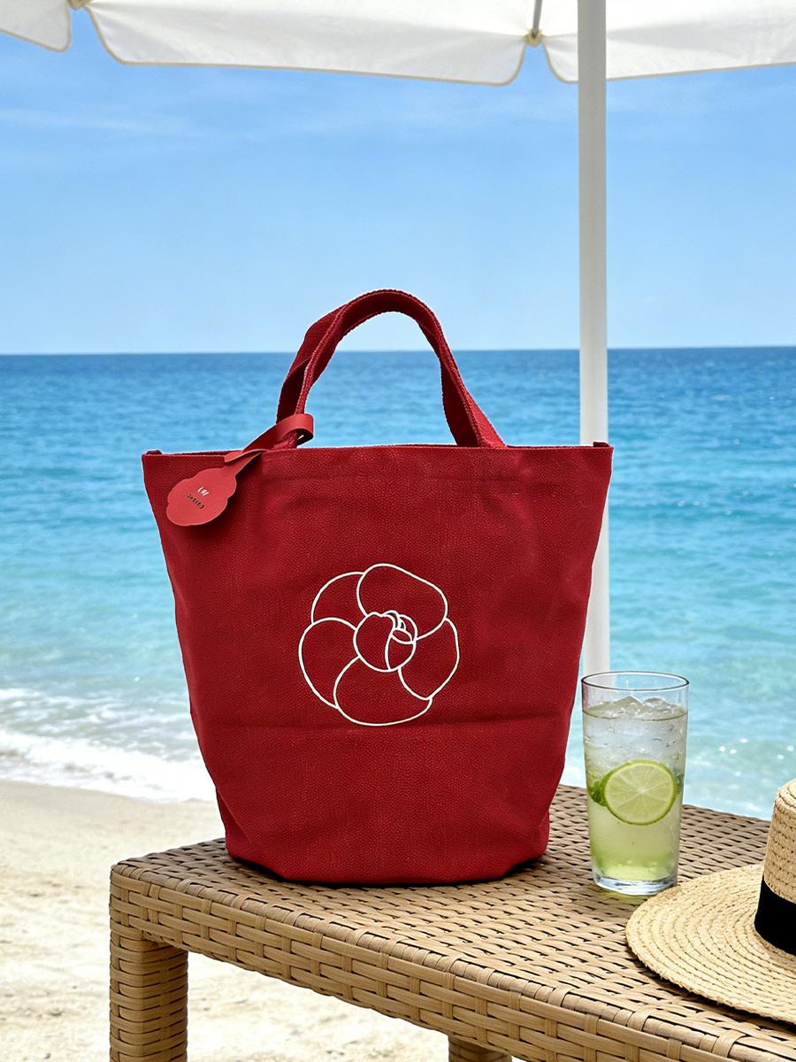 Chanel Women s Red Canvas Tote Bag with large capacity красный