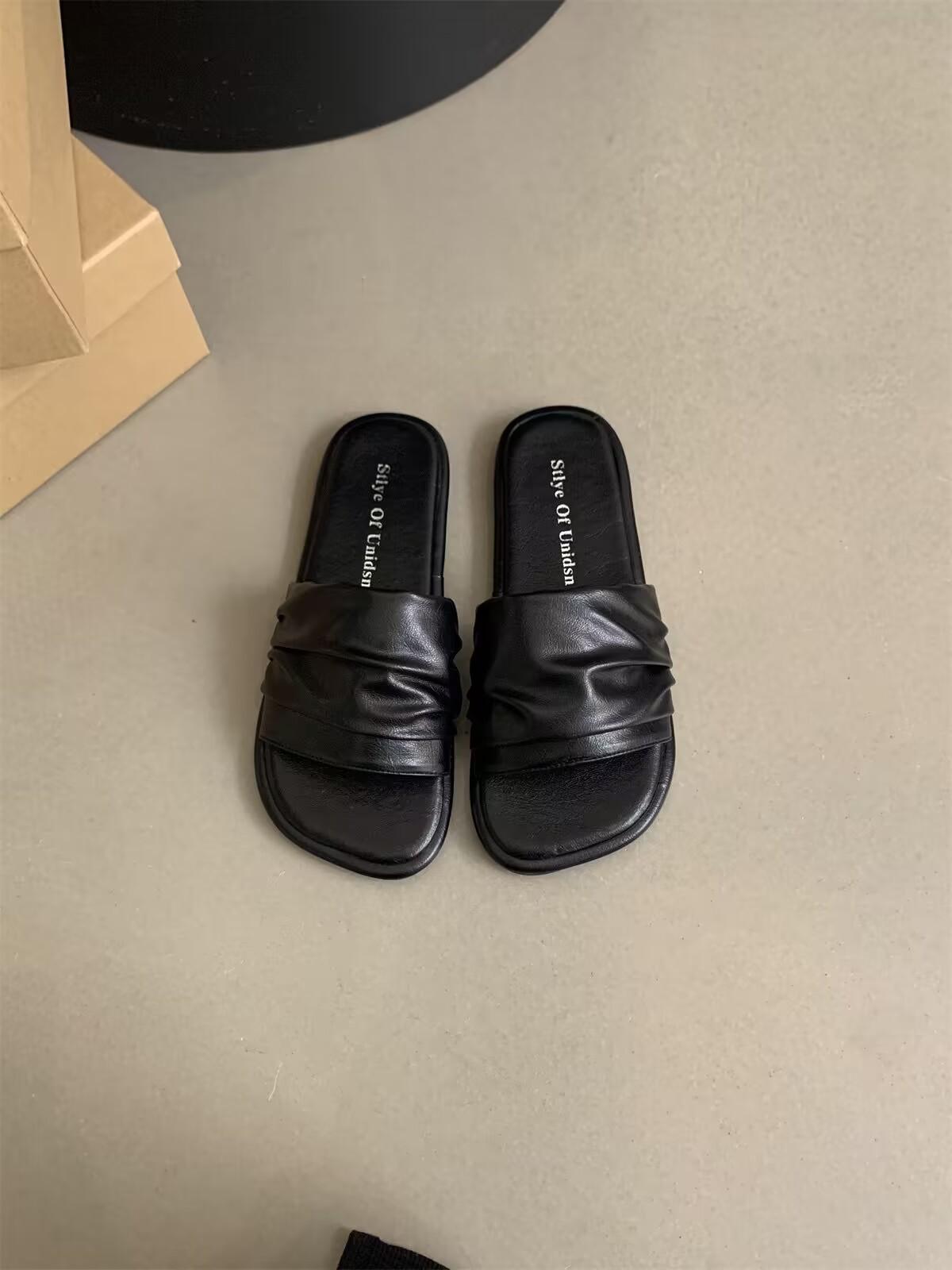 

Silver flat-soled one-word drag shoes women s shoes wear 2025 new summer soft-soled beach French sandals 40