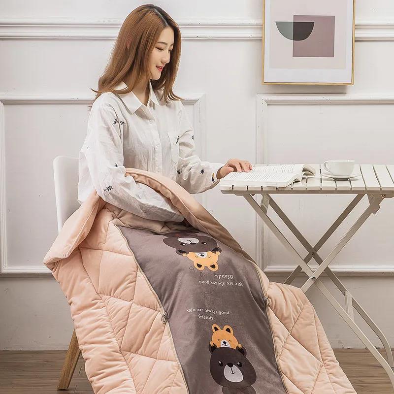 Winter Dual-purpose Pillow Coral Velvet Pillow Variable Quilt Home Sofa Pillow Car Warmth Artifact