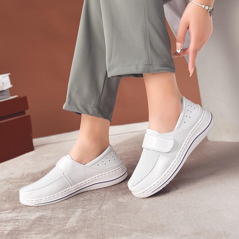 Nurse shoes women's summer soft sole breathable deodorant non-slip not tired feet thick sole heightening medical work shoes white shoes