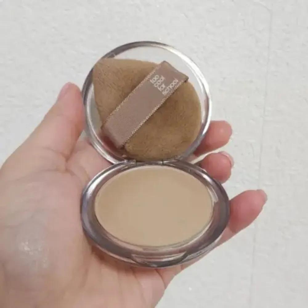 Too cool for school Veiled Contour