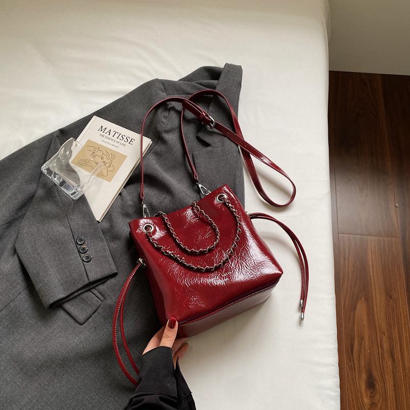 Popular small bags women's summer versatile new simple chain shoulder messenger bag bucket bag