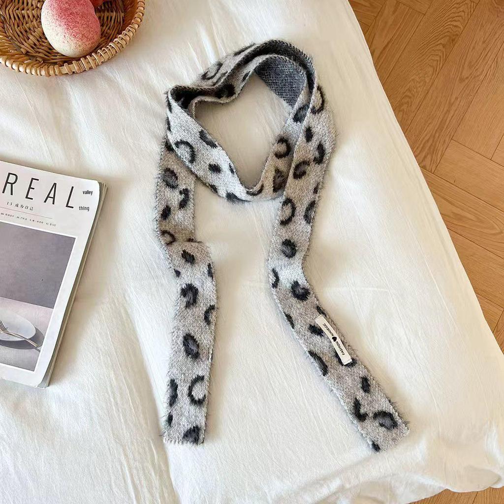 Spicy Korean Style Luxury Wool-Blend Leopard Print Scarf for Women, Autumn/Winter