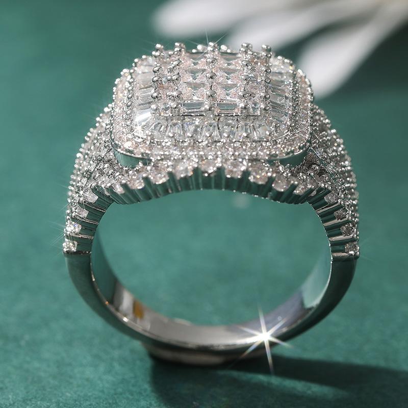 Luxury CopperColor Inlaid White CZ Women's Ring Geometry Daily Wear Party Jewelry