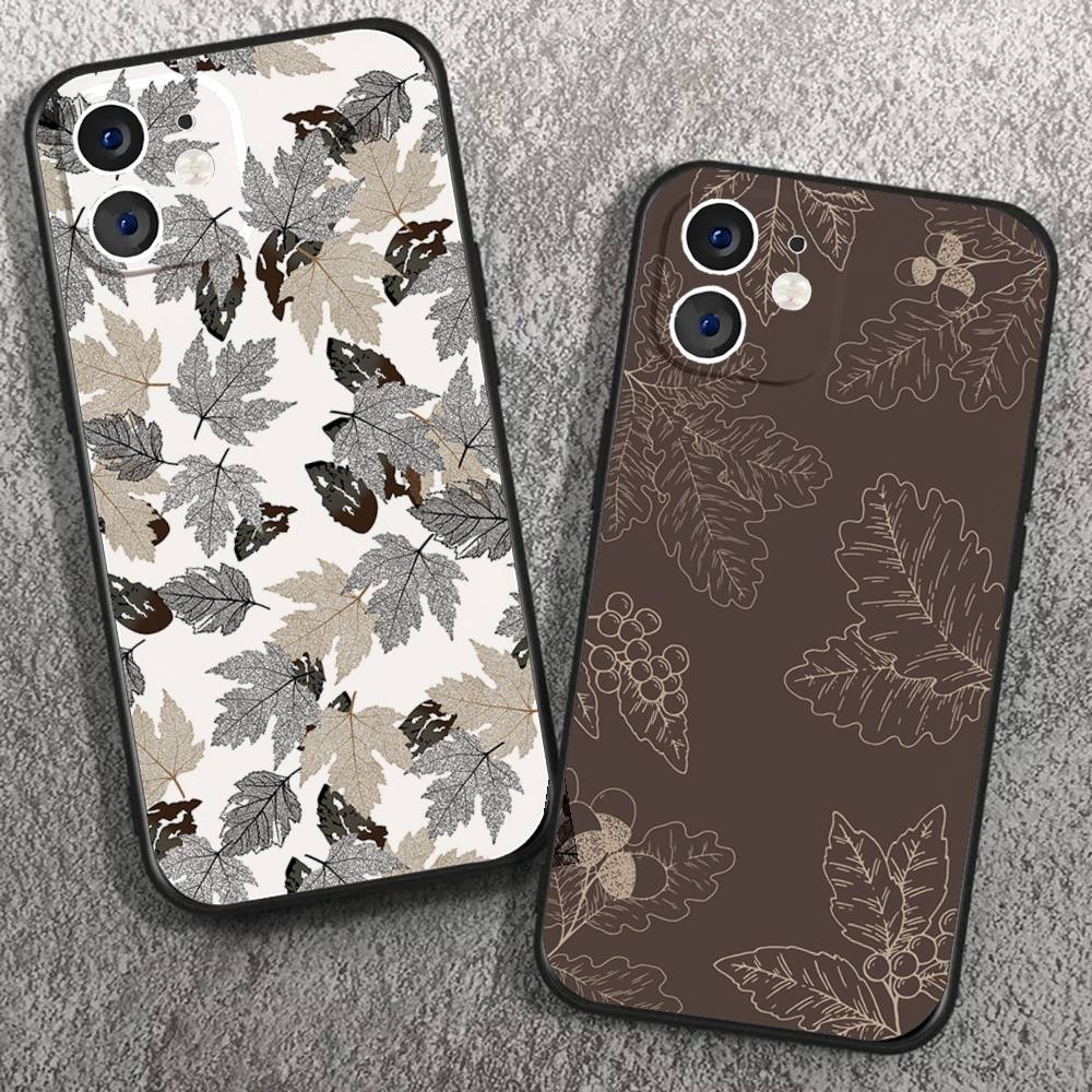 Autumn Maple Leaf Decoration Phone Case For IPhone 17 Air 16 15 14 13 Pro Max 11 12 Black Silicone Cover