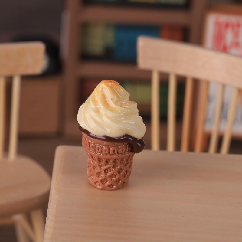 3D Ice Cream Cone Miniature Keychain Pendant Resin Ornament Decoration