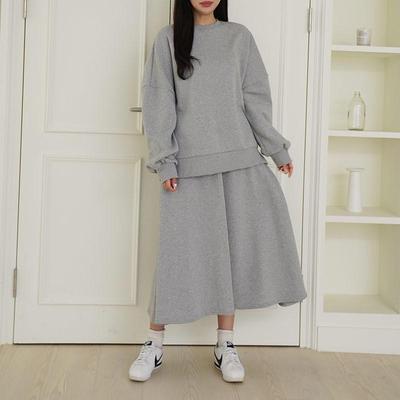 Plus-Size Autumn Slimming Two-Piece Skirt Set for Women - Small Chic Style