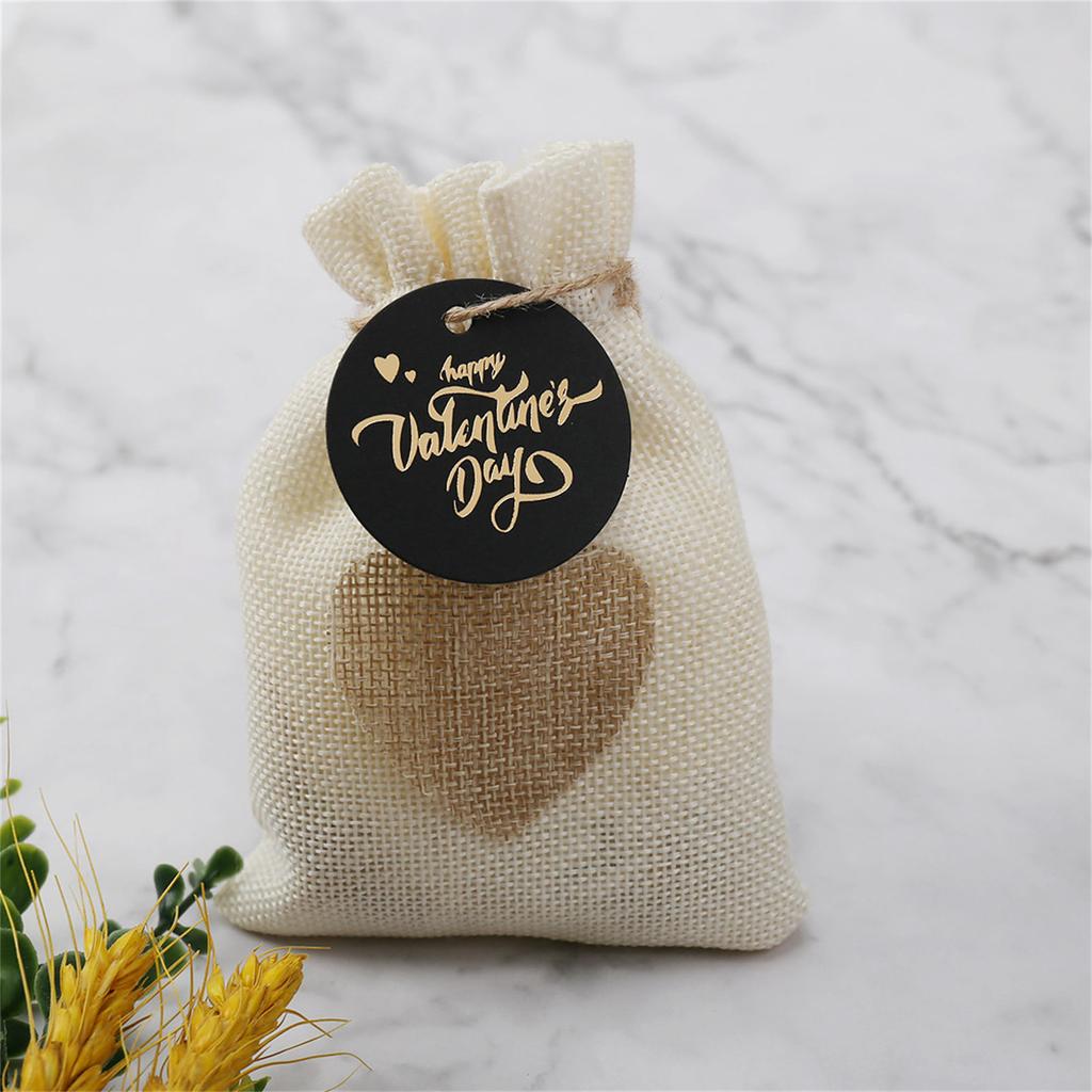 Pack Of 100 Elegant Heart/Round Labels for Valentine's Day Presents and Surprises Decorative Couple Gift Embellishments