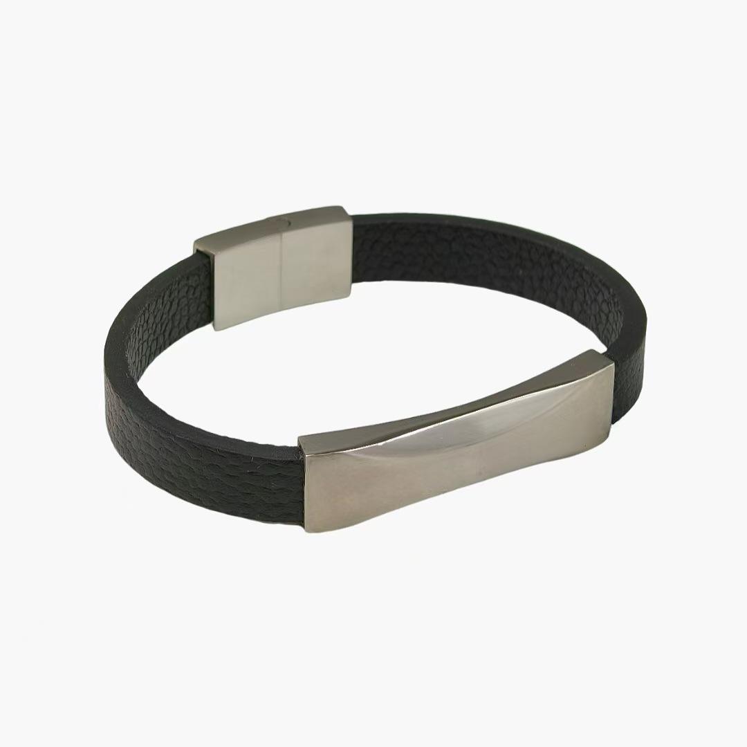 Европейский и американский новый мужской браслет Квадратный кожаный браслет Персонализированный браслет 2026 19.5CM