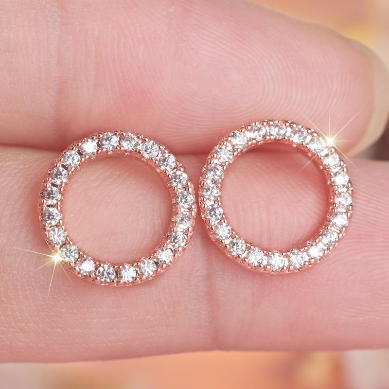 Cercei delicați tip stud cu cerc decupat pentru femei, pavaj complet cu pietre CZ, simpli și stilați, accesoriu de modă de zi cu zi