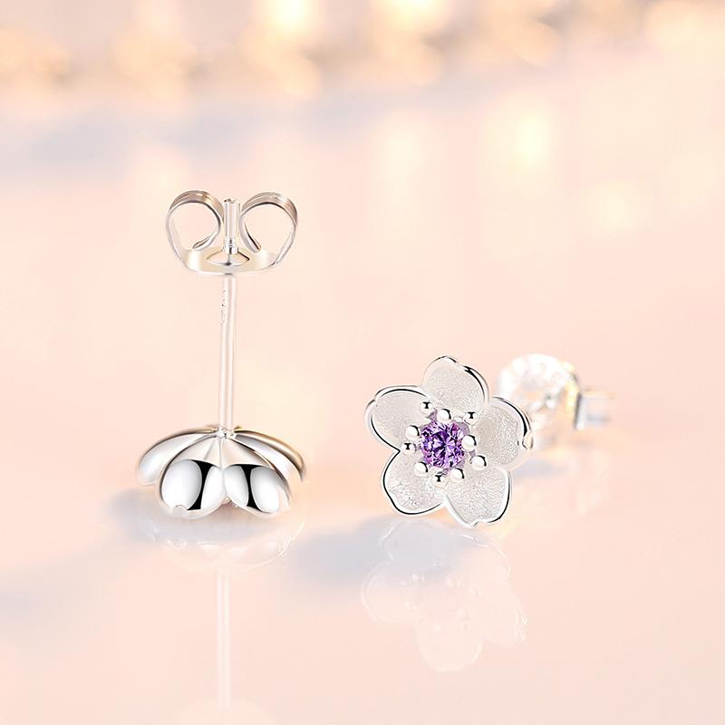 New Flower Stud Earrings For Women