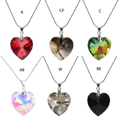 Glass Heart Pendant Necklace Clavicle Chain Necklace Fashion Neck Chain