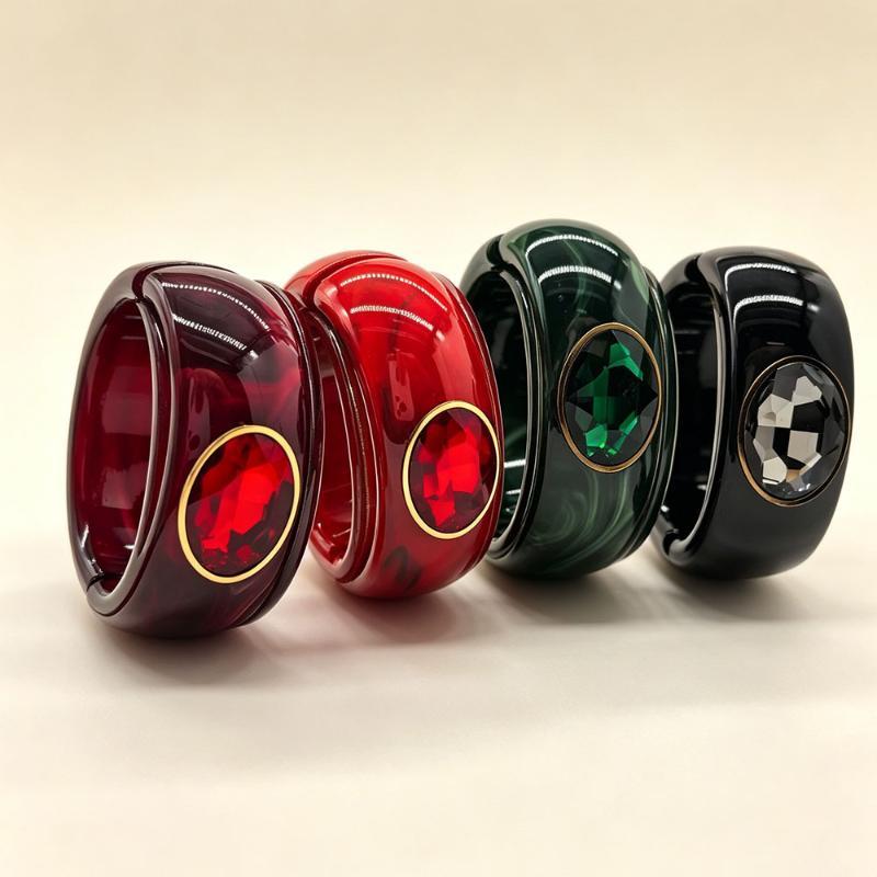 Y2K Vintage Resin Bangle For Women Inlaid Rhinestone Wide Cuff Bracelet Retro Open Bangle Statement Jewelry For Party Daily Wear