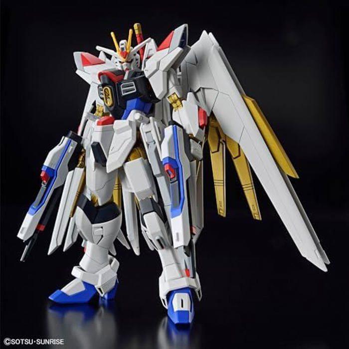 Plastikmodell - Bandai Spirits - Mighty Strike Freedom Gundam - Maßstab 1/144 - Dynamische Posen - 3D-Metallaufkleber