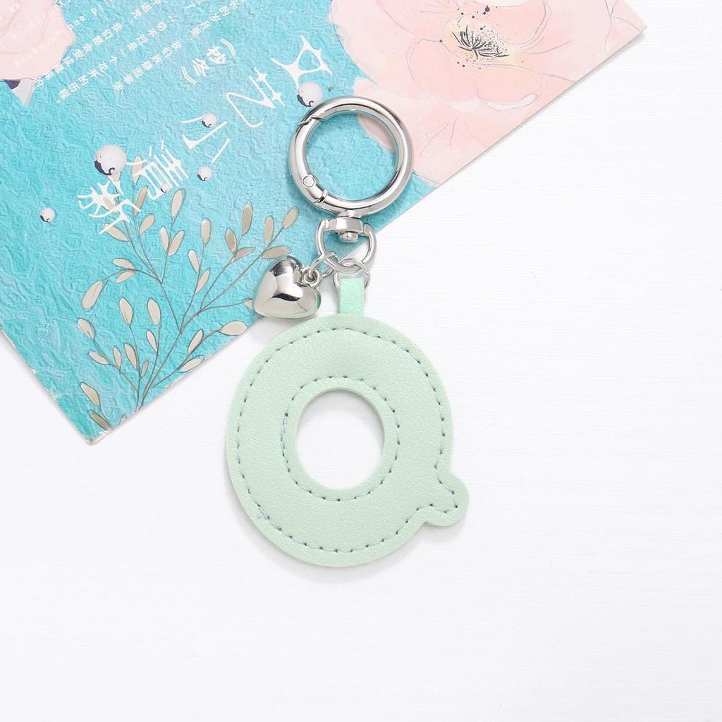Colorful PU Leather Keychain with Peach Heart and 26 English Letter Charms