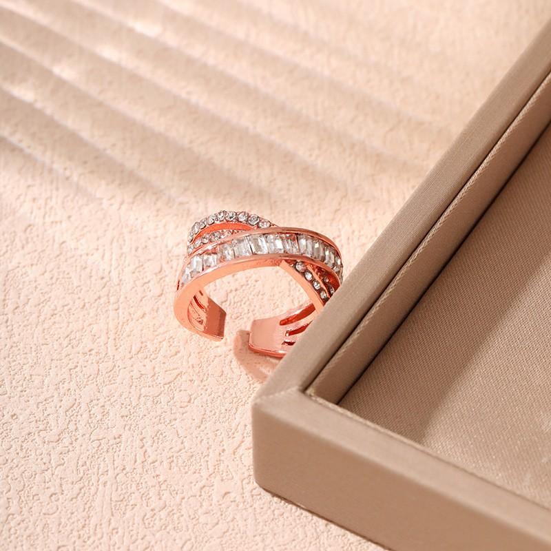 New simple and fashionable diamond-encrusted zircon cross-opening ring, high-end light luxury cold wind ring