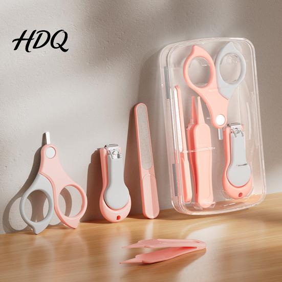 Kids Nail Clipper 4Pcs/Set Baby Kit with Clipper Scissors Tweezers File Trimmer Storage Case Manicure Pedicure Grooming Tools Kit for
