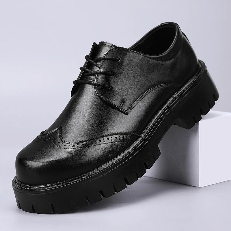 Italian Thick Bottom Men Casual Leather Shoes Outdoor Antiskid Classic Work Round Toe Tooling Shoes Lace-Up Casual Oxford Shoes