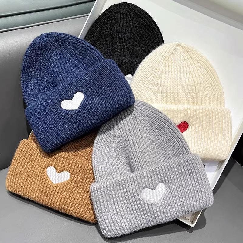 1Pc Unisex Winter Warm Beanie with Heart Embroidery,Outdoor Sports Ski Casual Acrylic Knit Skull Cap,Suitable for Holiday,tralve